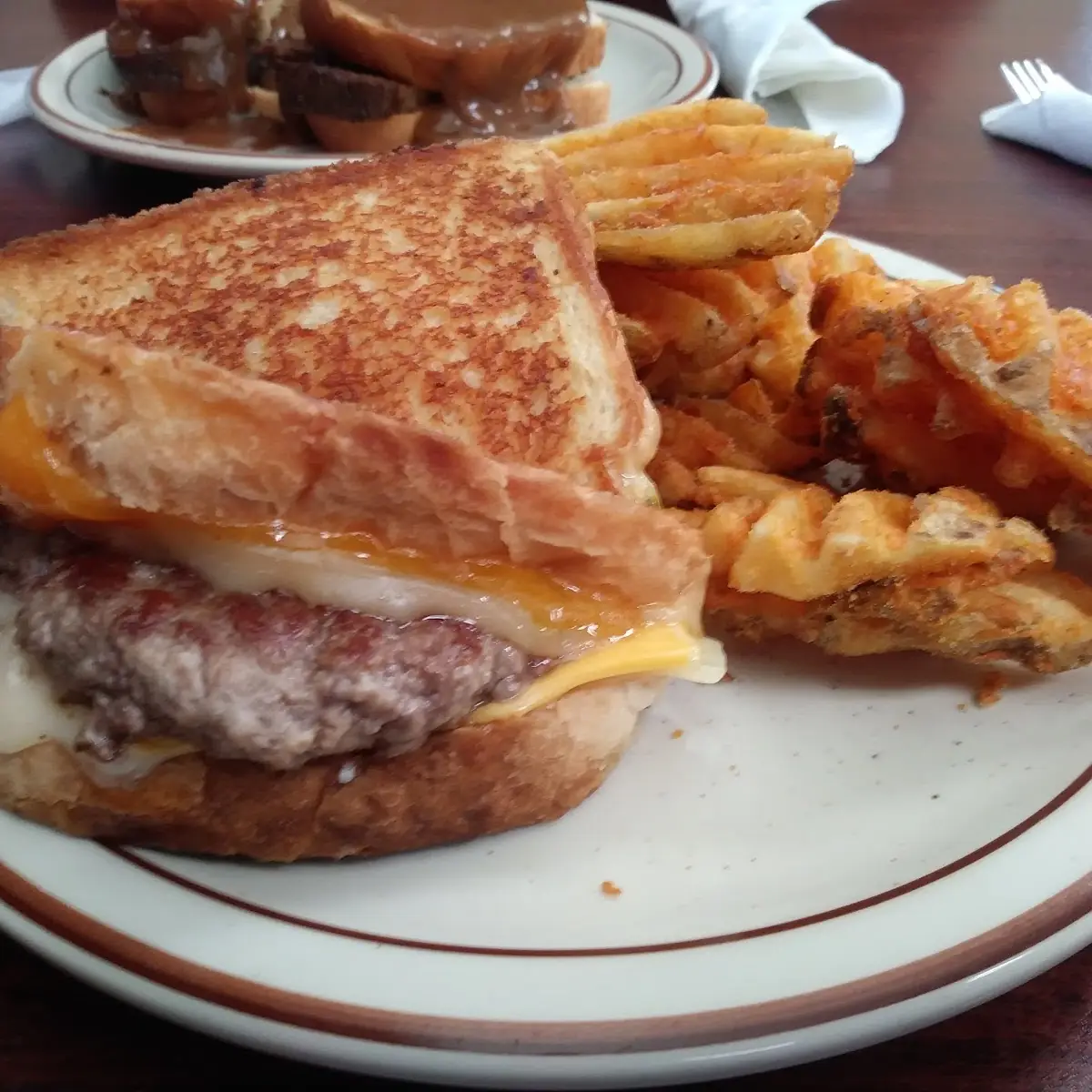 Ultimate Grilled Cheese Burger