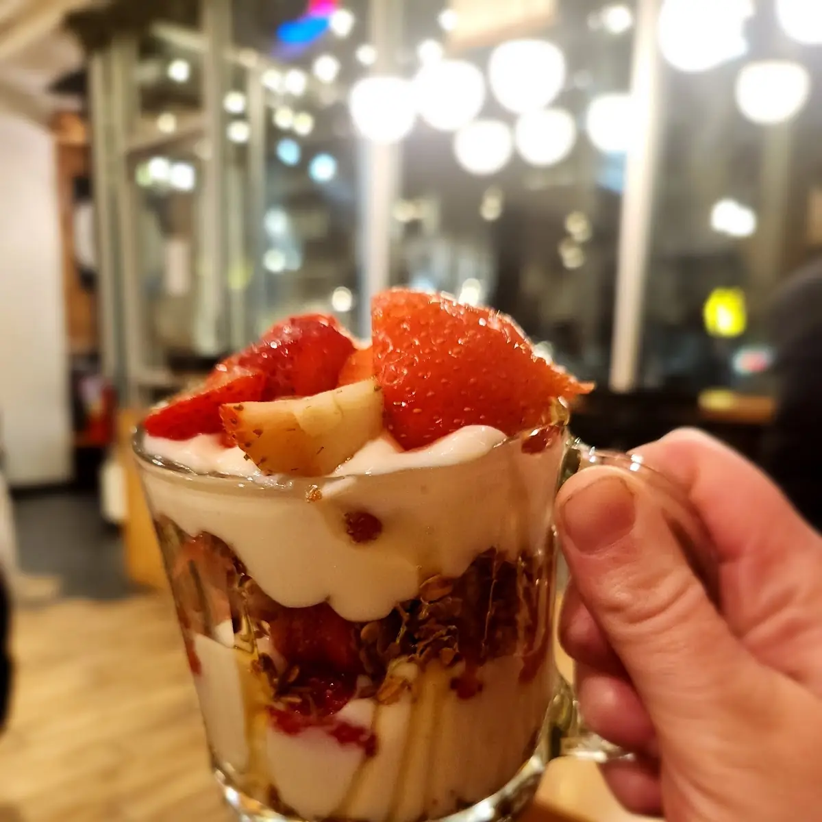 Fruit & Yogurt Parfait