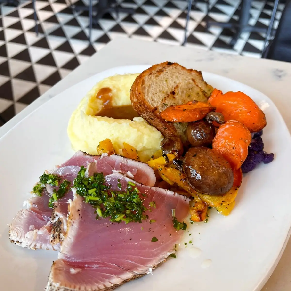 Seasonal Veggies and Mashed Potatoes with Gravy