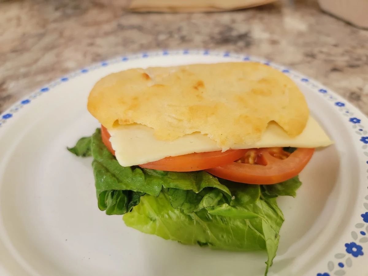 Veggie Bannockwich, Kekuli Café Coffee- Merritt