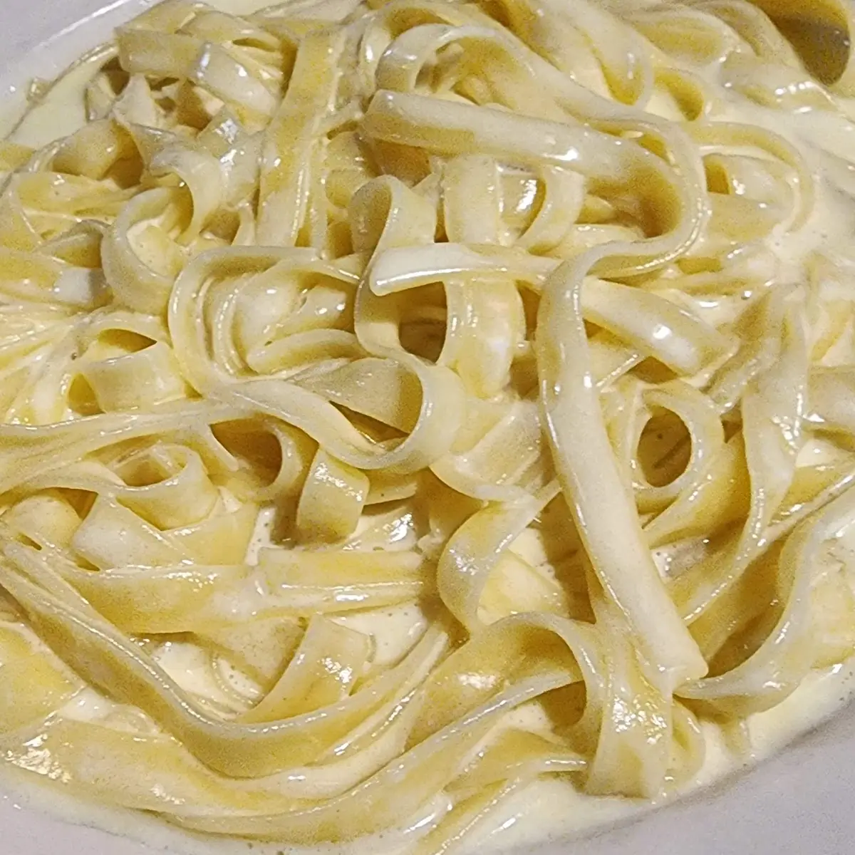 Fettuccine Alfredo