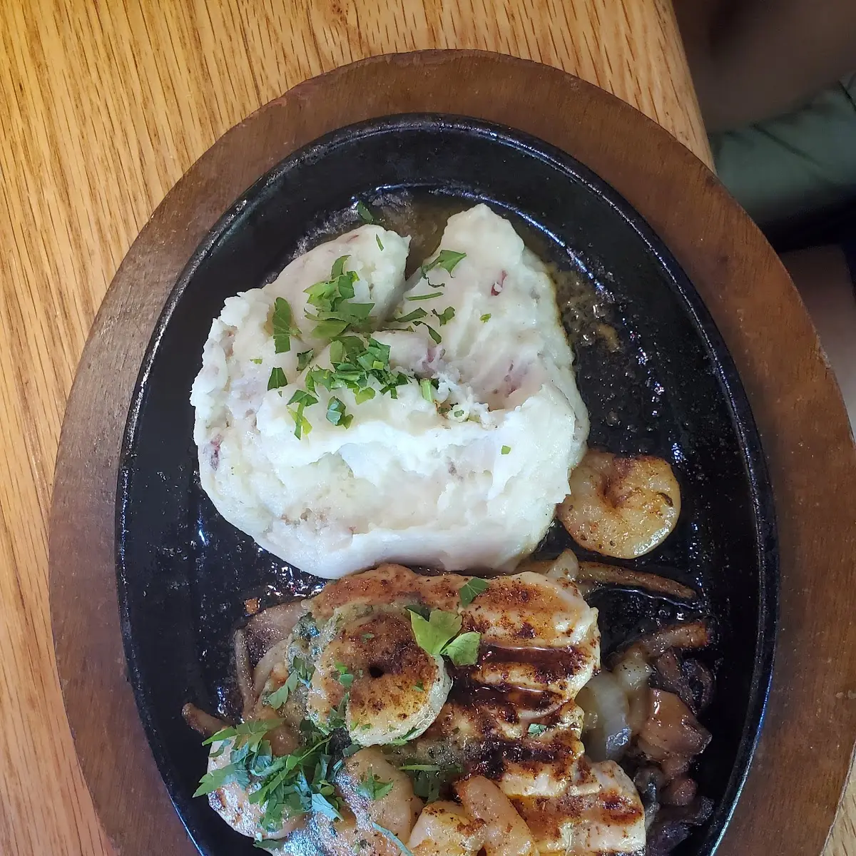 Shrimp 'N Parmesan Sirloin