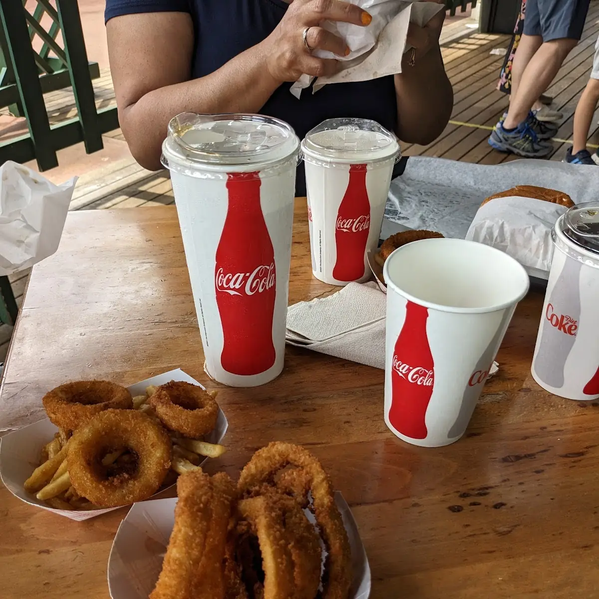 Cheeseburger & Onion Rings Double & Frings
