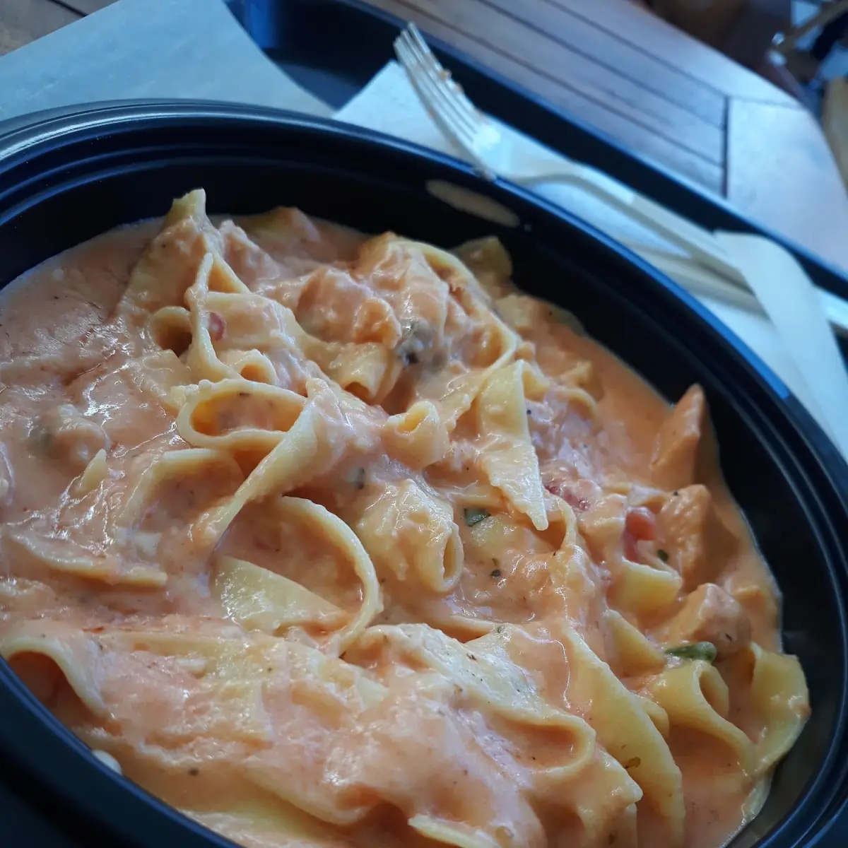 Fettuccine Pasta with Vodka Sauce