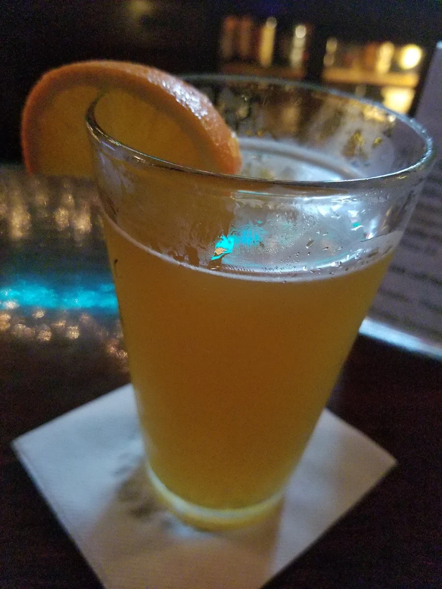 Blue Moon Belgian White