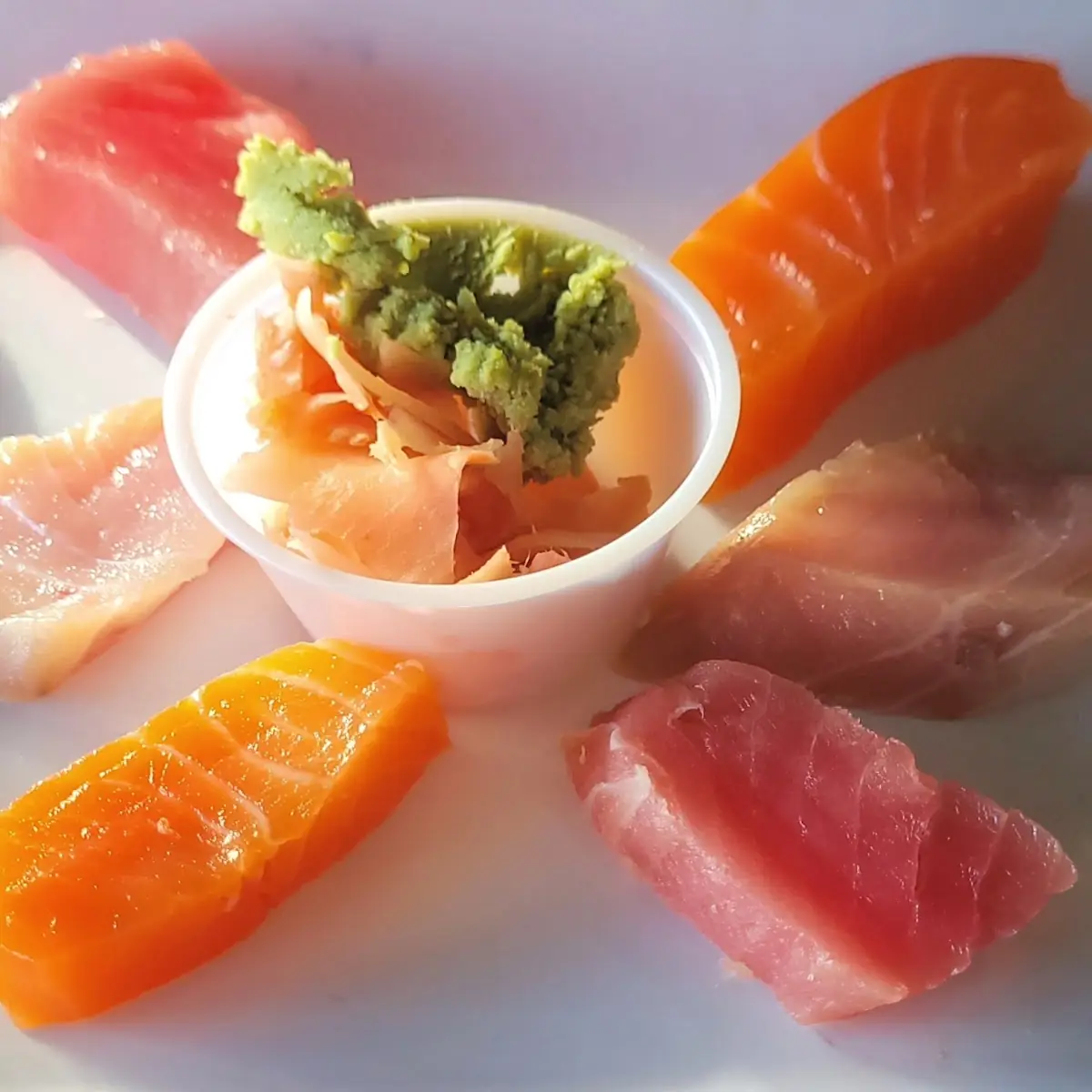 Sashimi Appetizer 6pcs