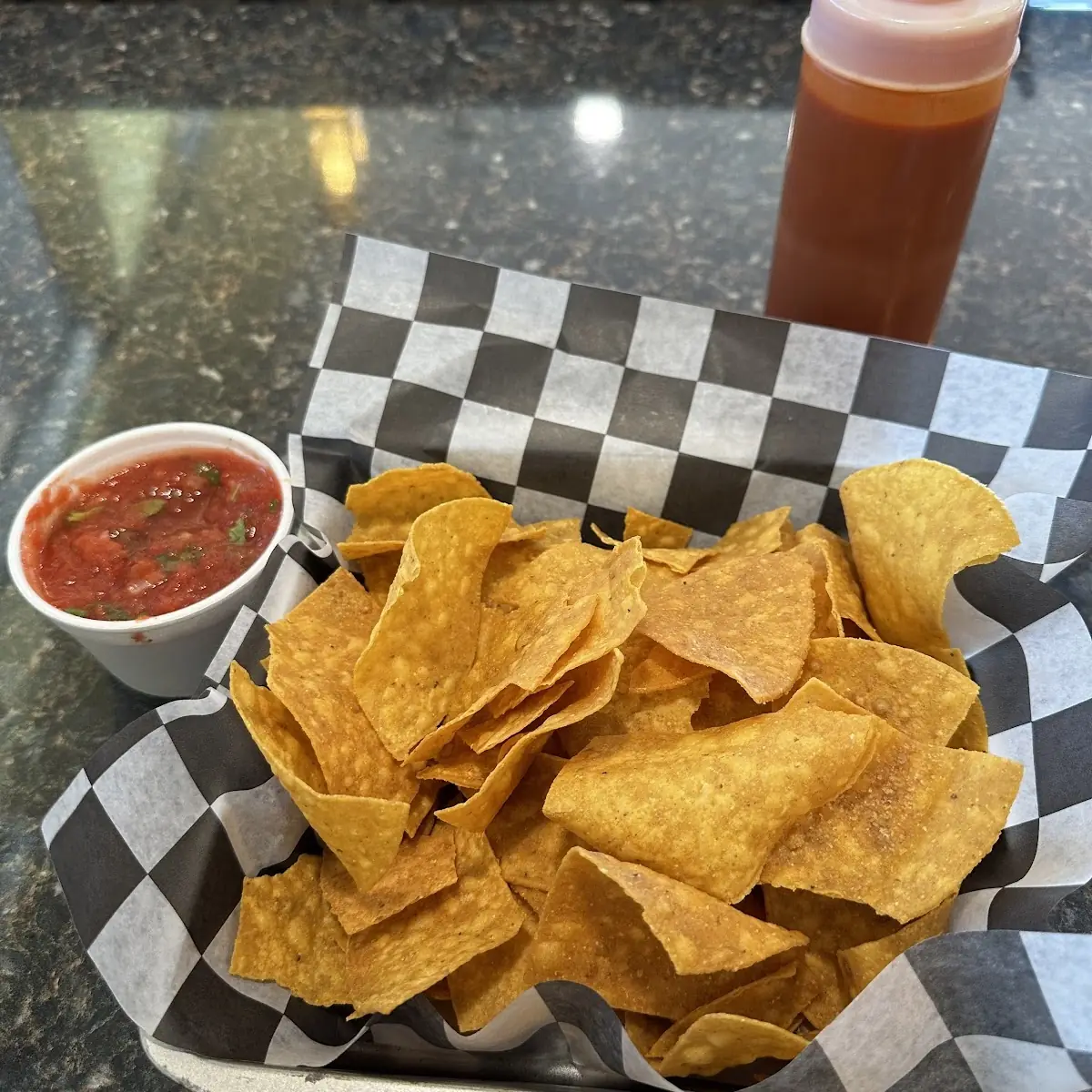 Chips & Salsa