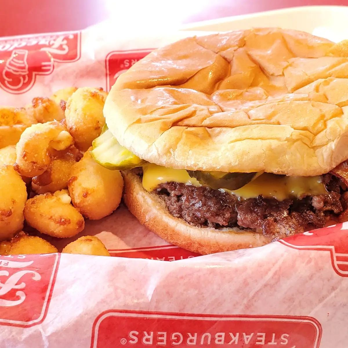 Bacon Cheeseburger & Cheese Curds