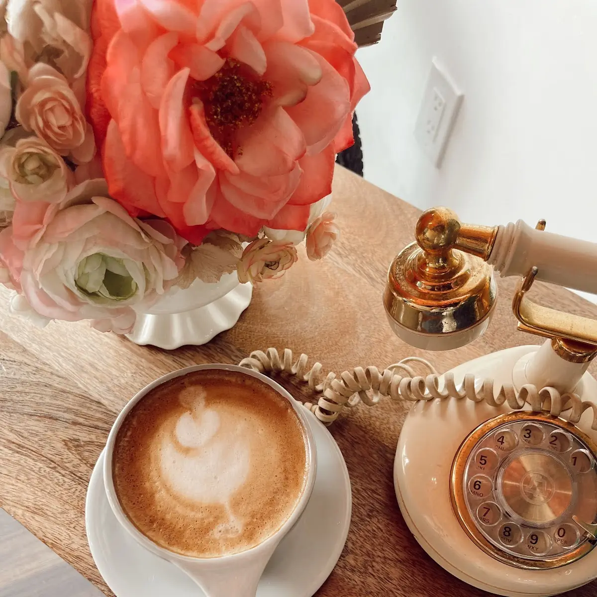 Almond Milk Latte