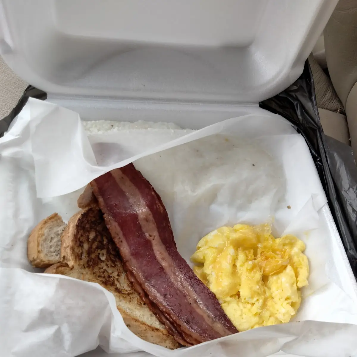 Scrambled Eggs Turkey Bacon Grits Toast