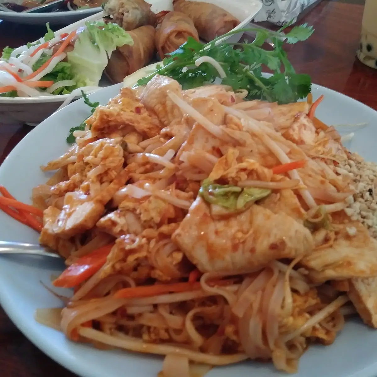 Chicken Pad Thai Shrimp Spring Roll Mango Milk Tea