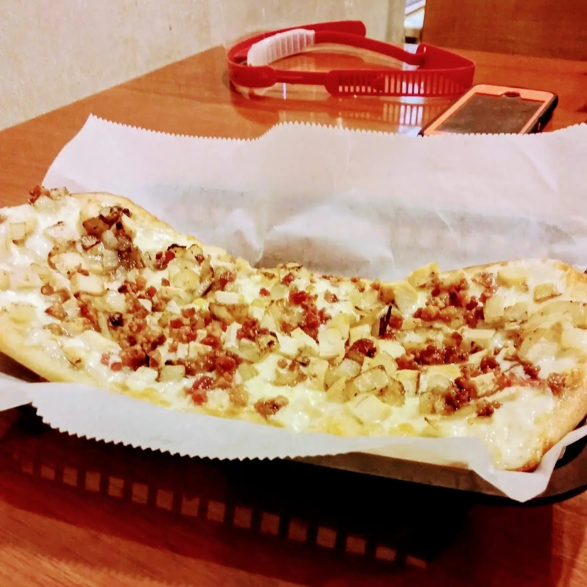 Chicken Bacon Ranch Flatbread Pizza