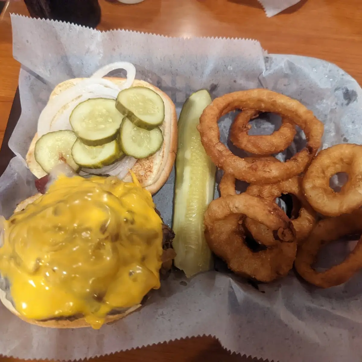 Onion Rings with Cheese Burger