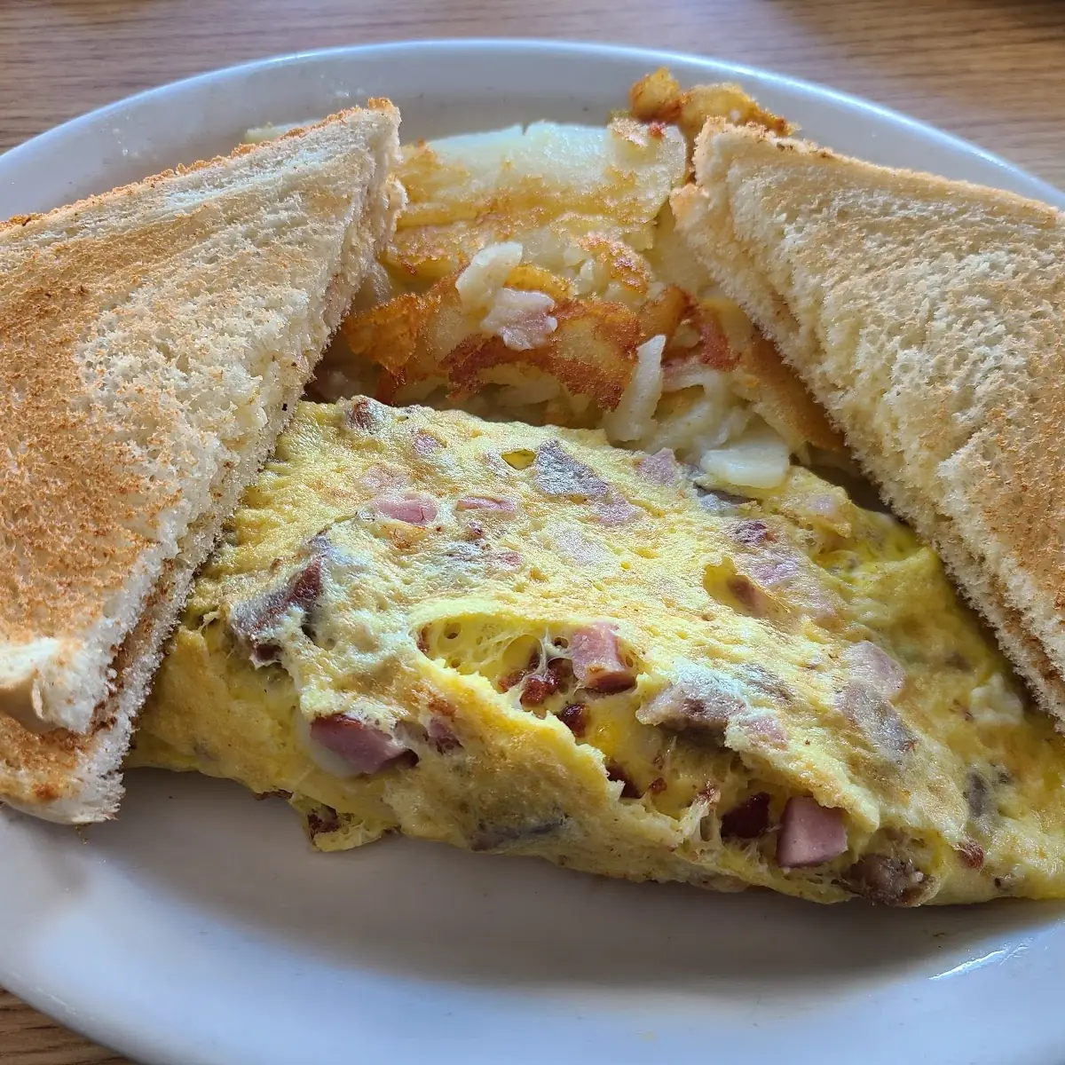 Omelette with Hash Browns and Toast