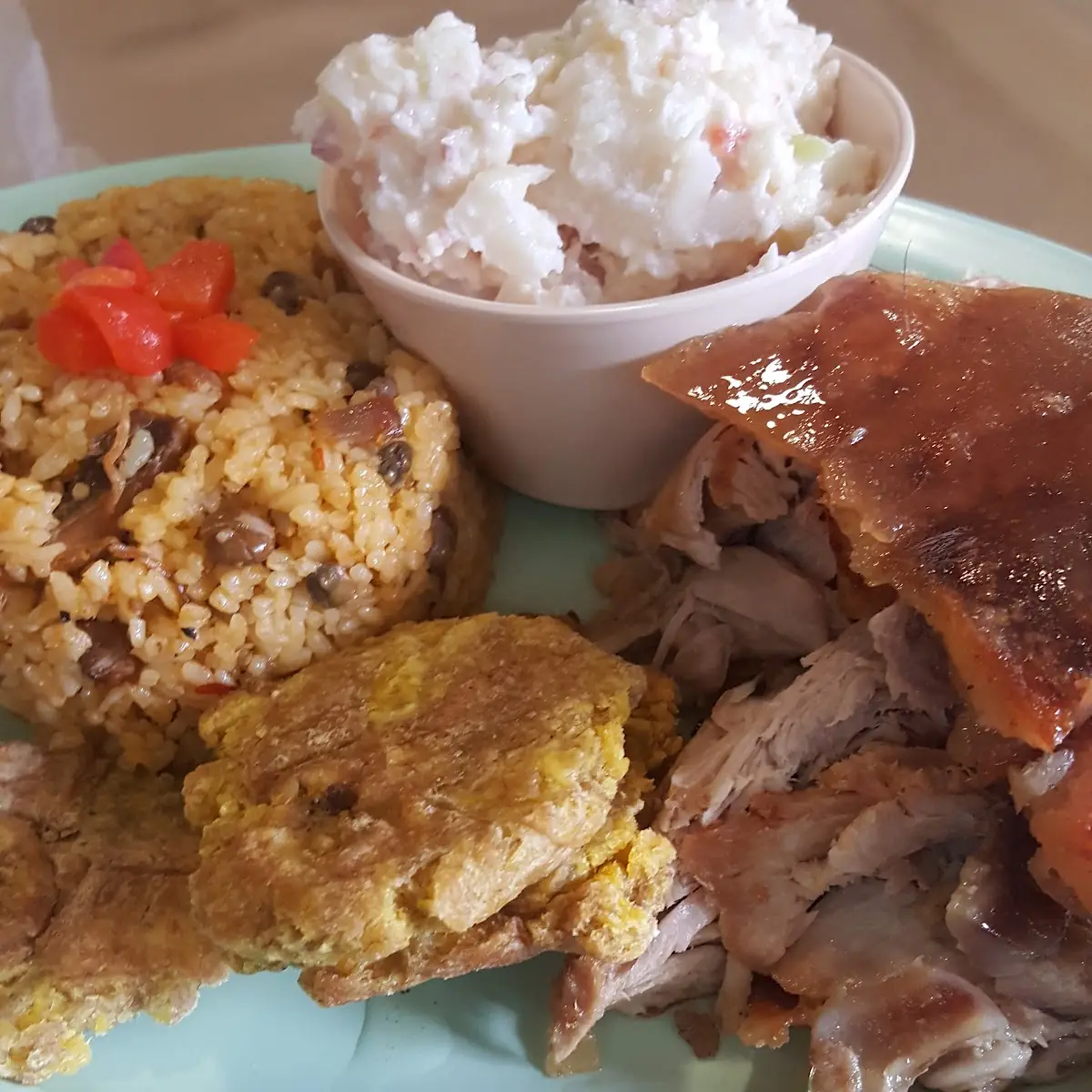 Cuerito De Lechon Asado