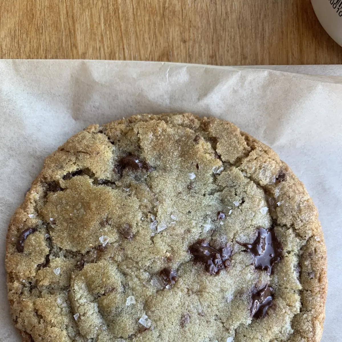Chocolate Chip Cookie