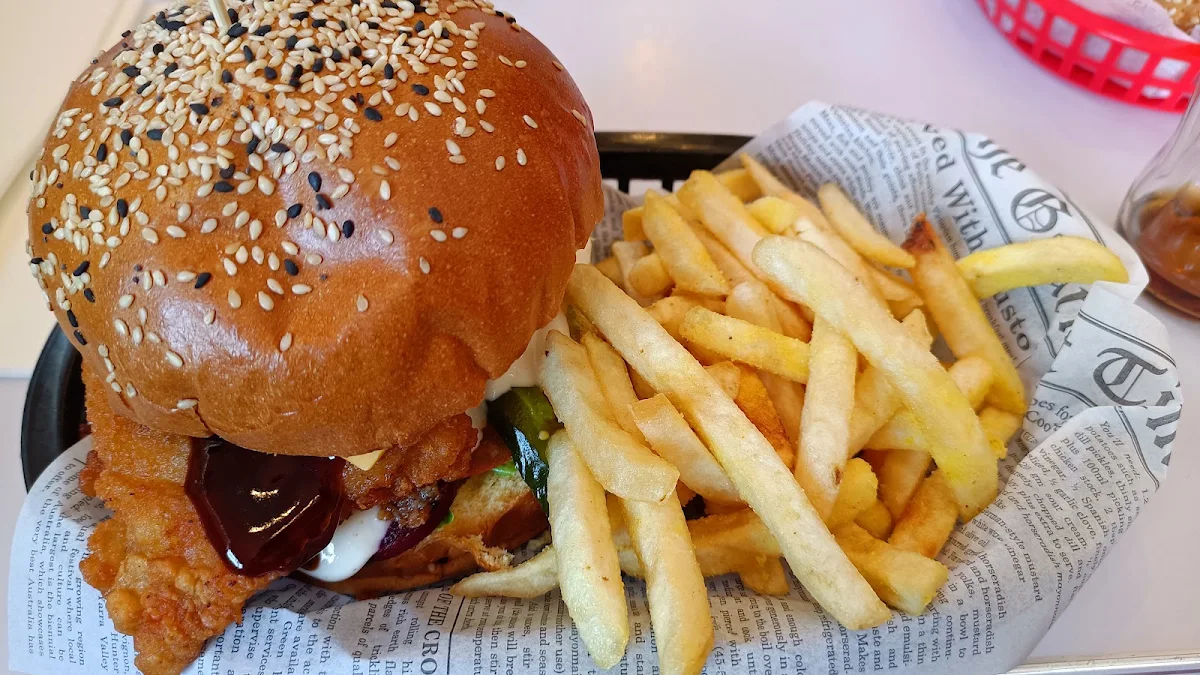 The JFK Grill Chicken Burger, Tamborine Diner