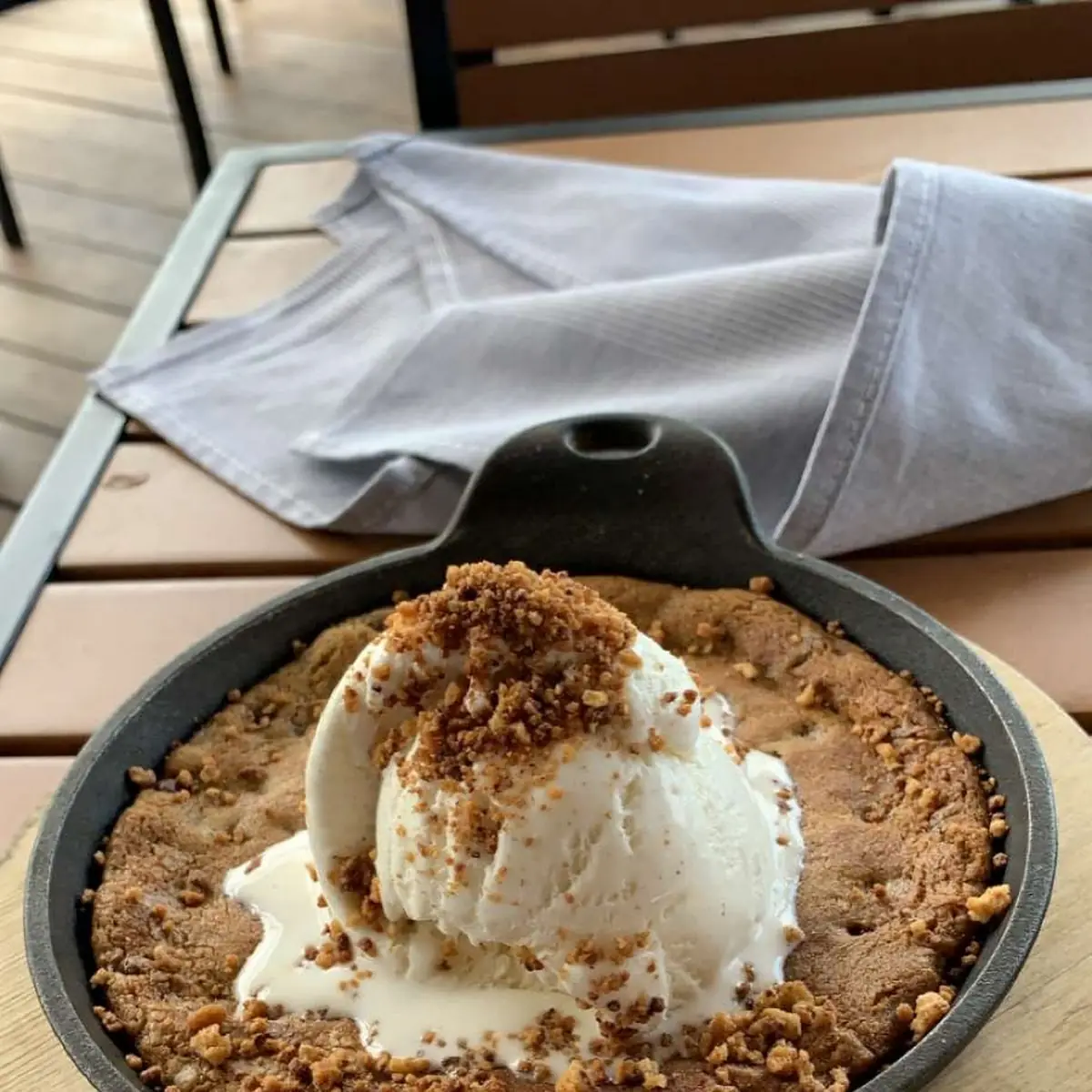 Warm Chocolate Chip Cookie & Ice Cream