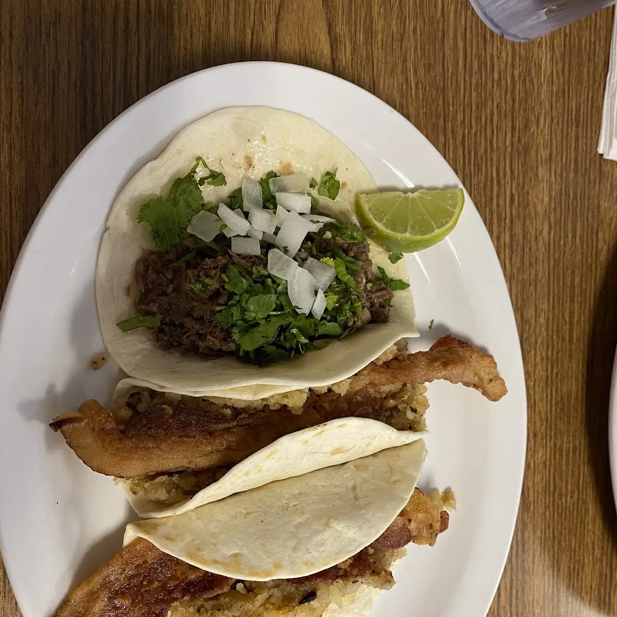 Un Taco Crujiente de Res / One Crispy Beef Taco