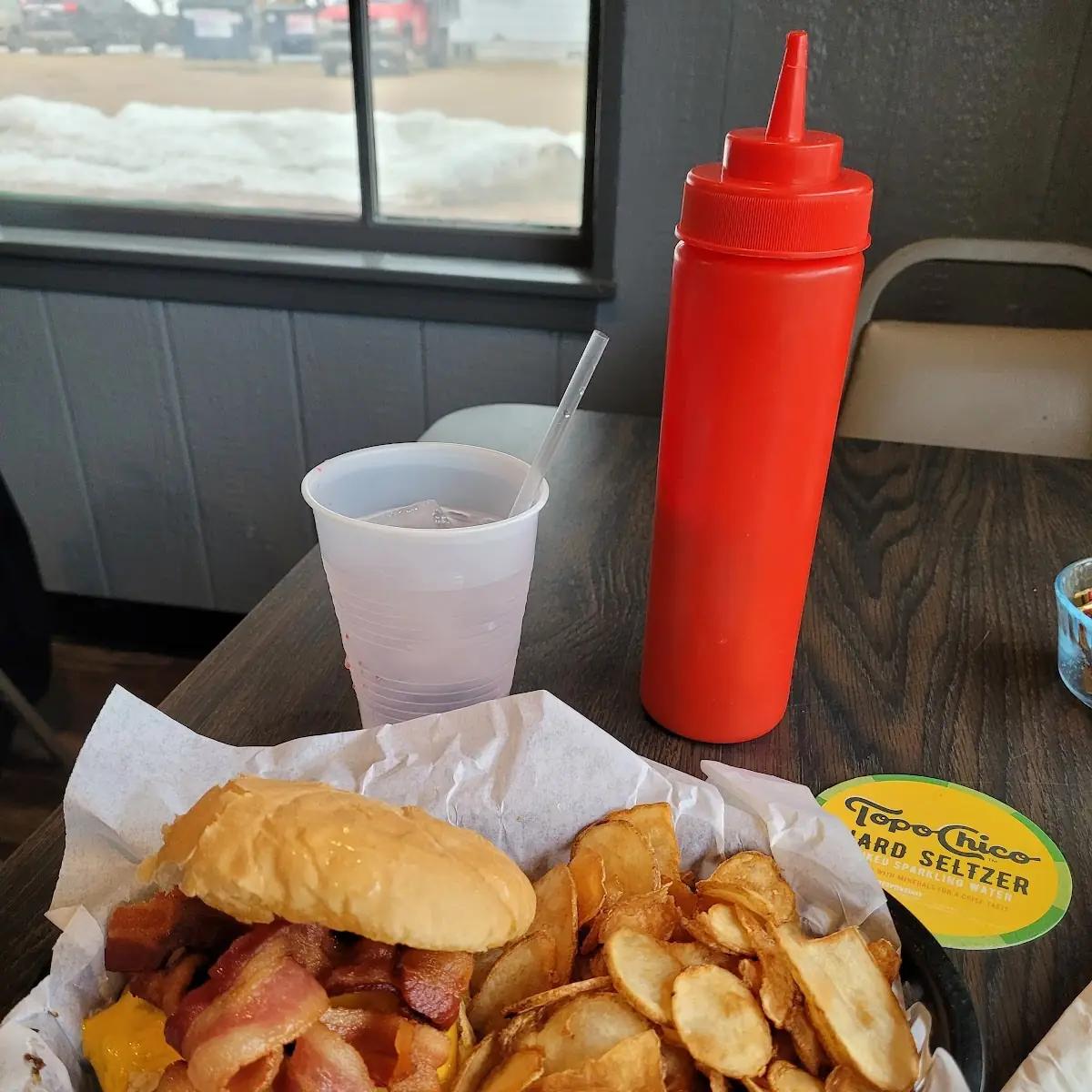 Bacon Cheeseburger and Chippers