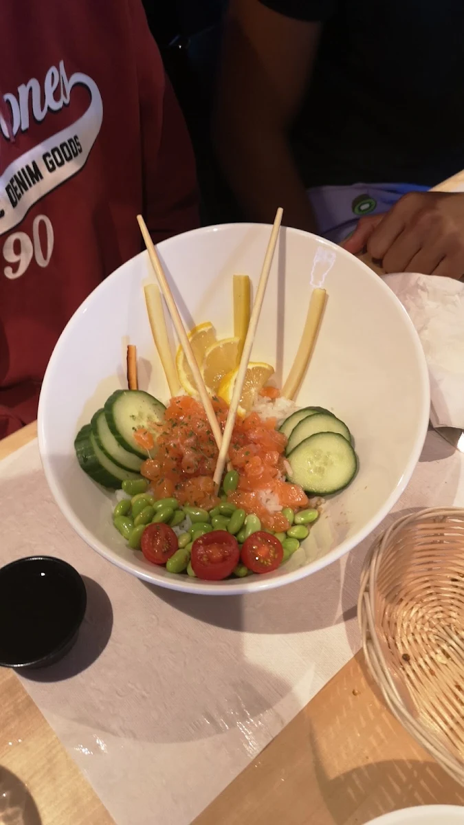Paspebowl Au Saumon, Resto Pub Gaspésien