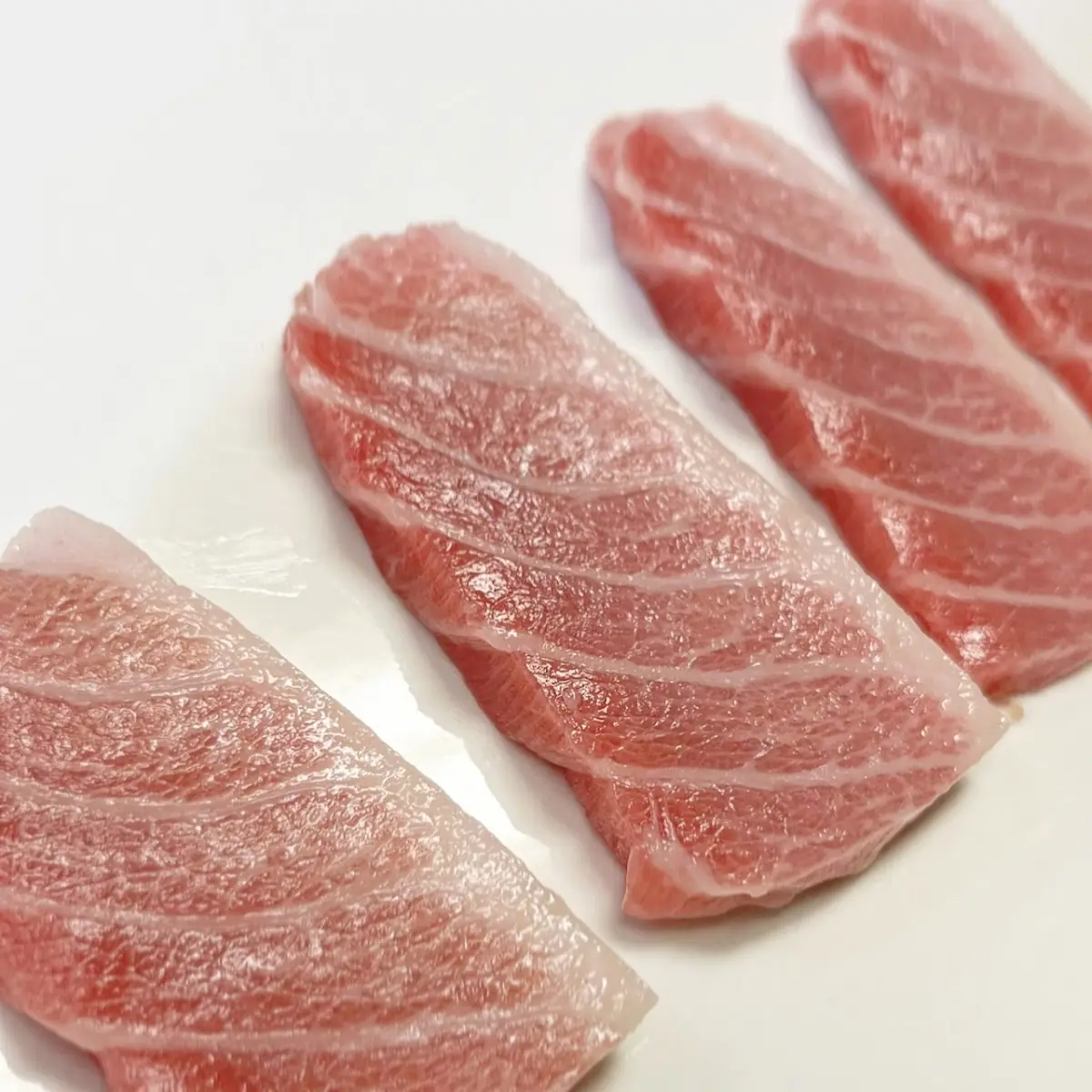 Yellow Tail Toro Hand