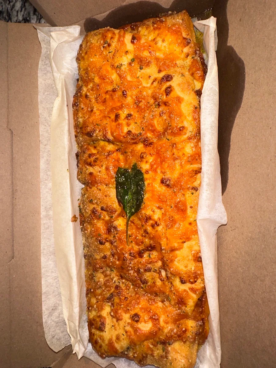 Bacon & Jalapeño Cheesy Bread