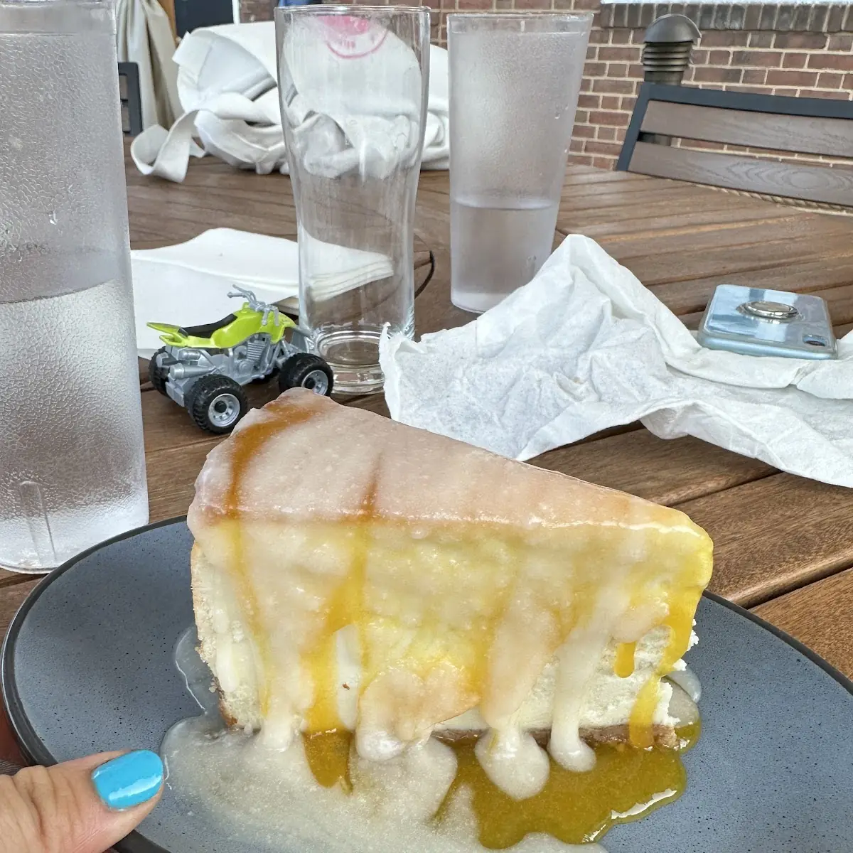 Passion Fruit Cheesecake