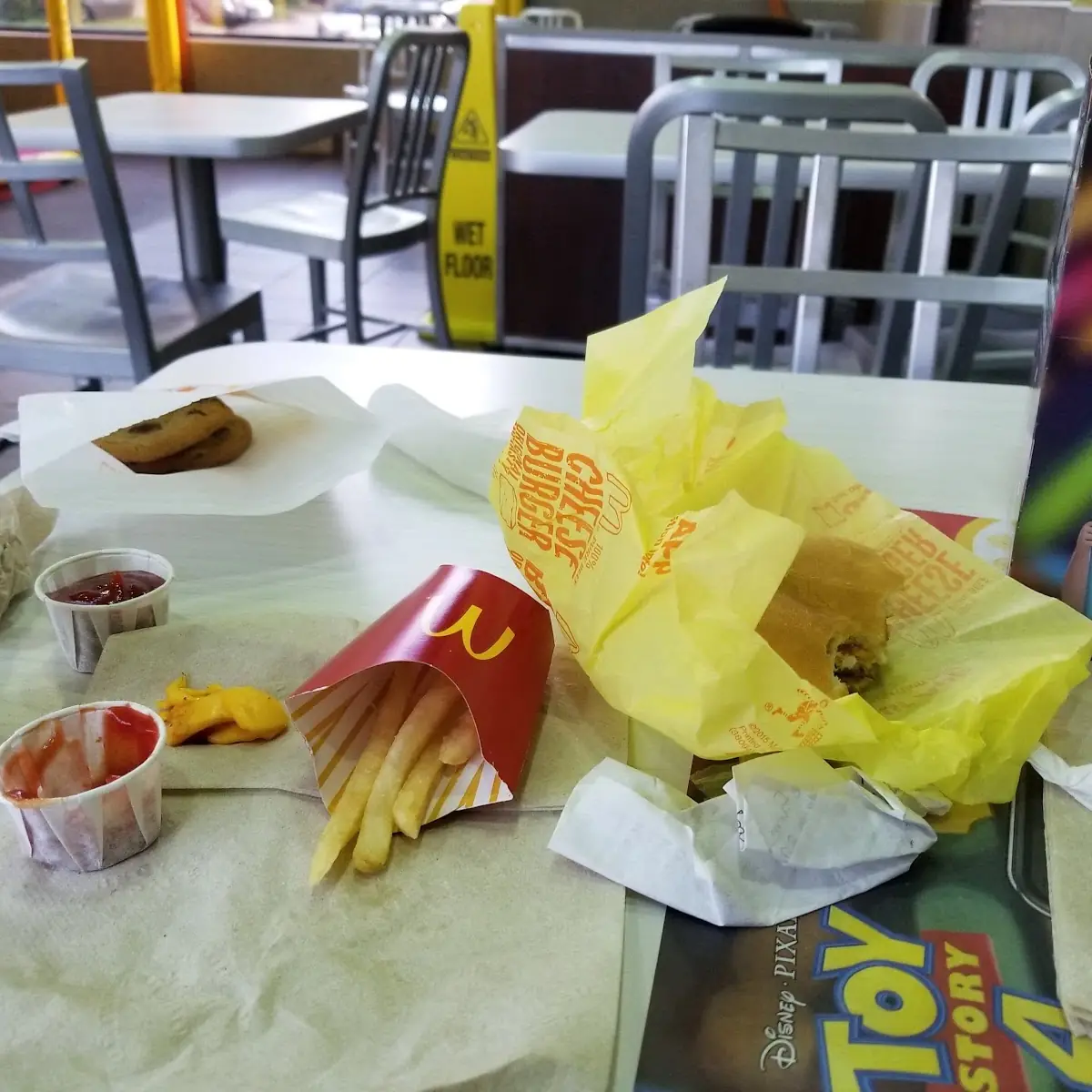 Cheeseburger Happy Meal