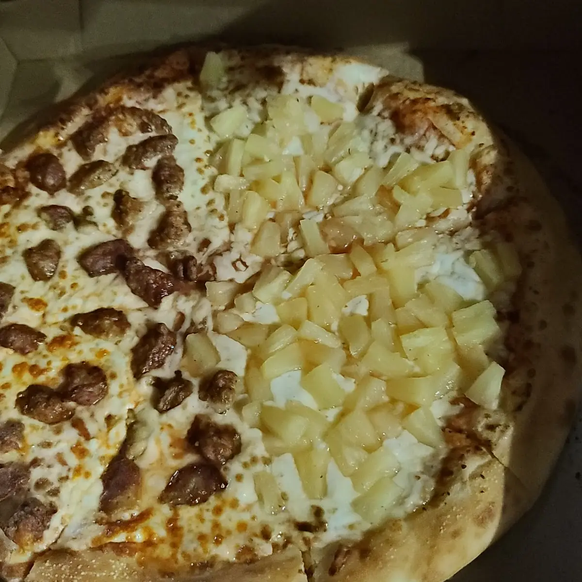 Pineapple Sausage Pizza