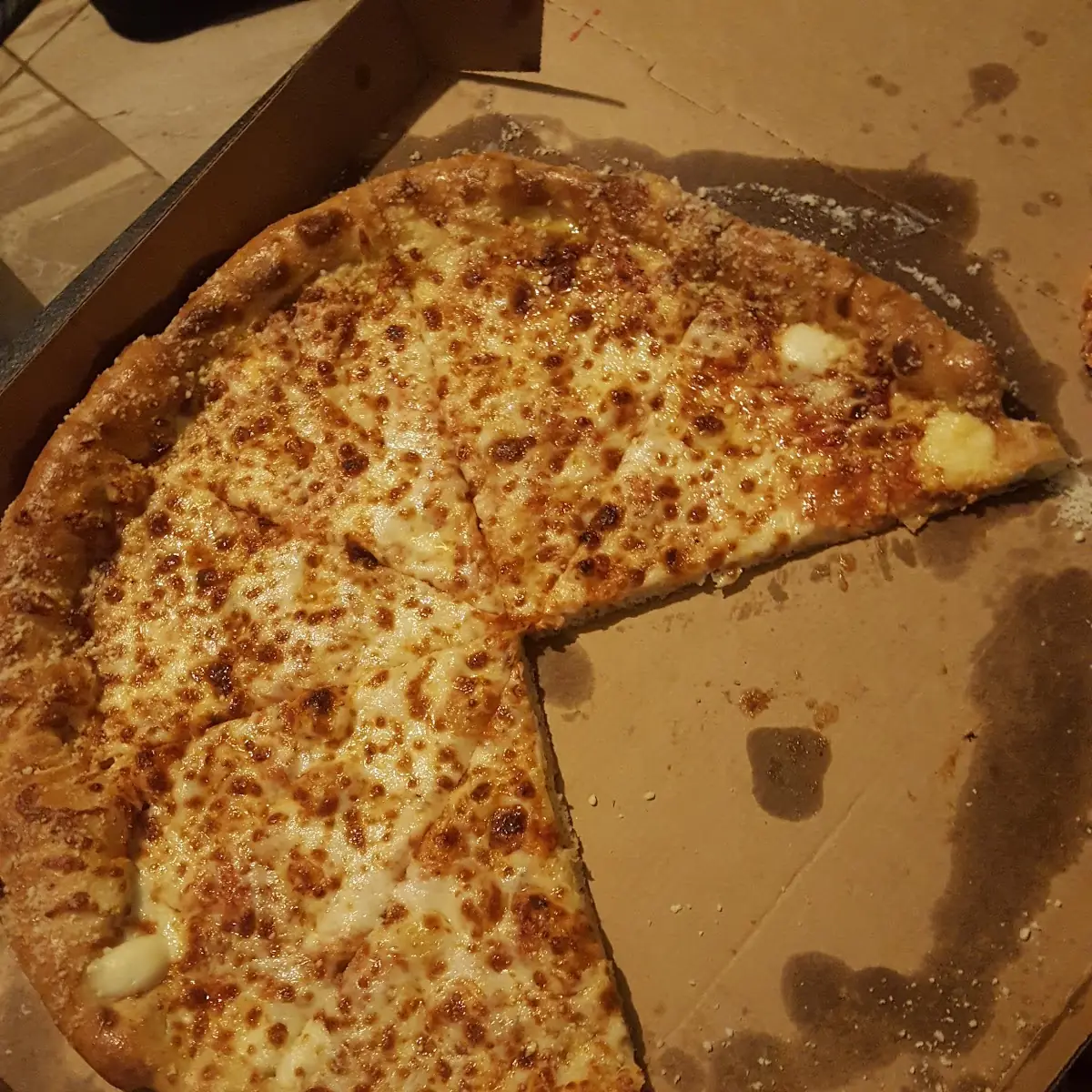 Cheese Stuffed Crust Pizza