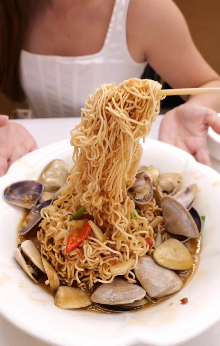 Flying Noodle, Silver Territory Seafood Restaurant