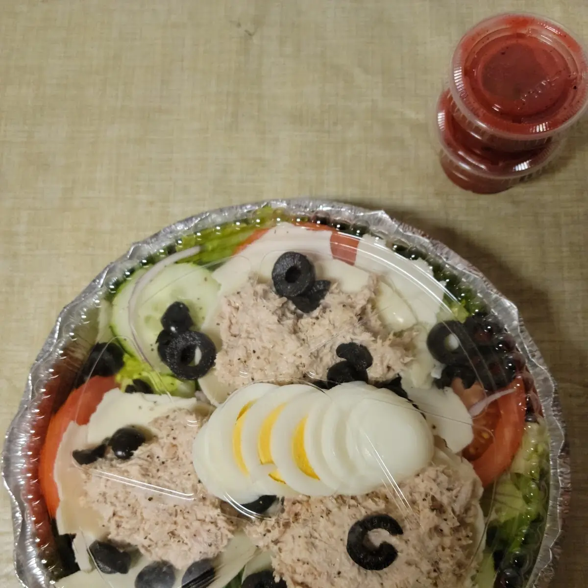 Salad with Raspberry Vinaigrette