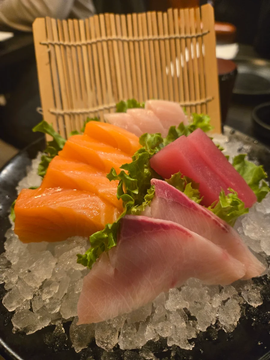 3pcs Sockeye Salmon Sashimi