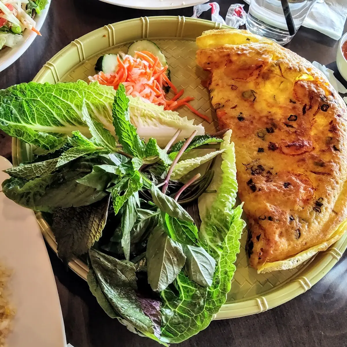 Banh Xeo Tom