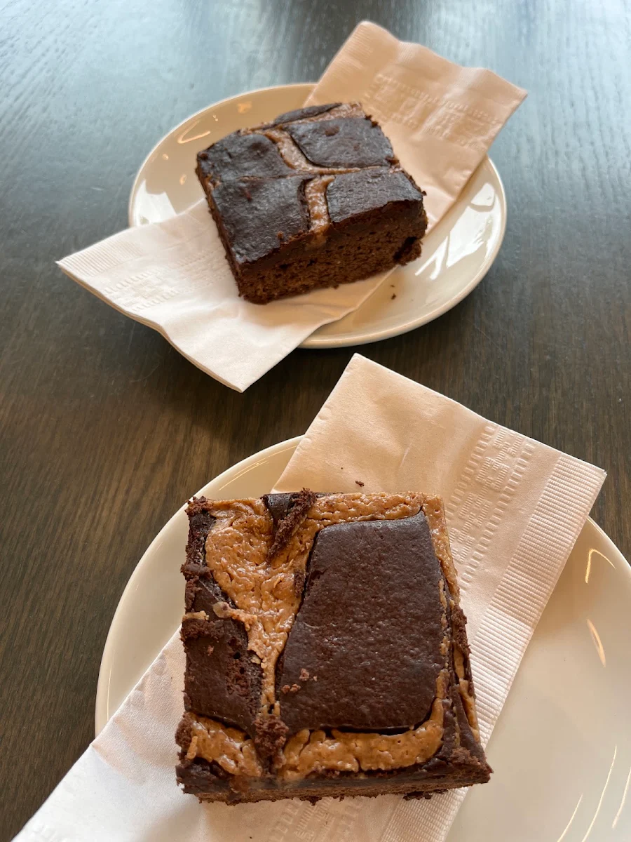 Almond Brownies