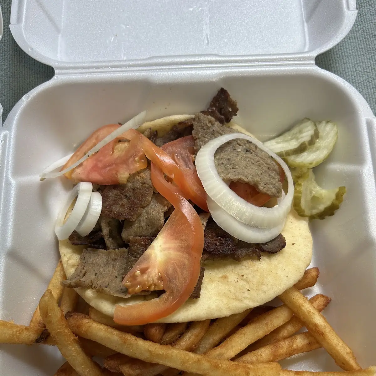 Gyro Sandwich Deluxe