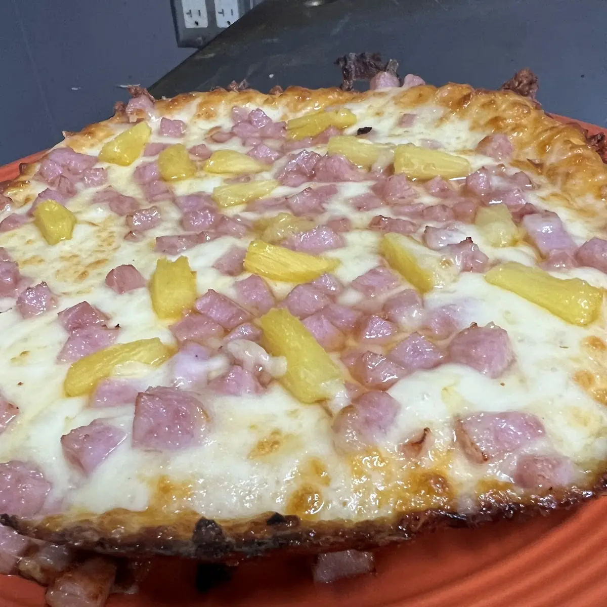 Hawaiian Pizza