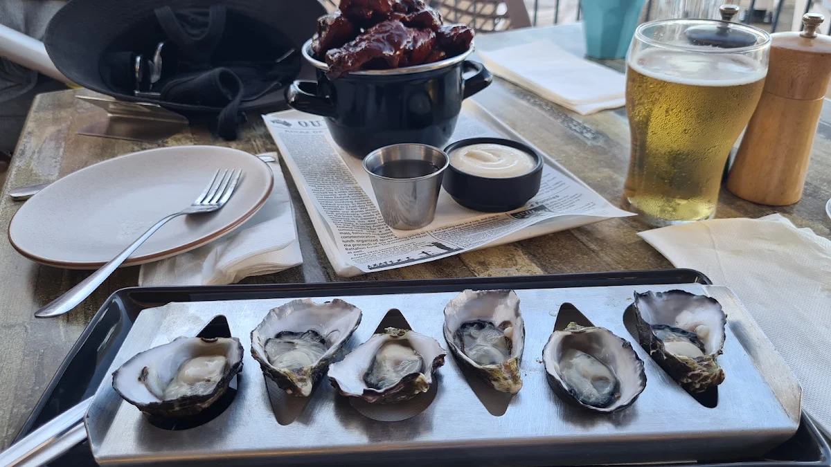 Oysters, Anchor Bar