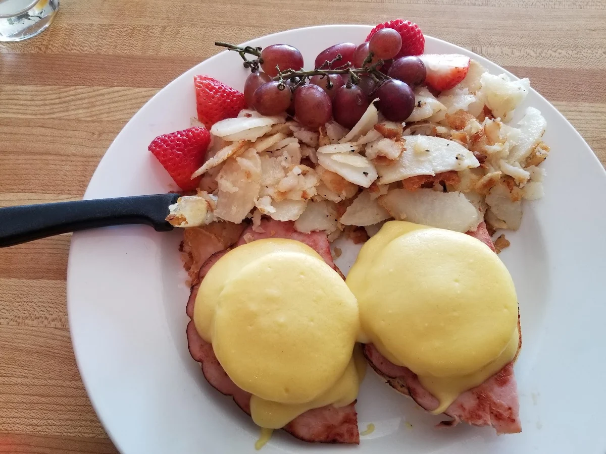 Eggs Benedict