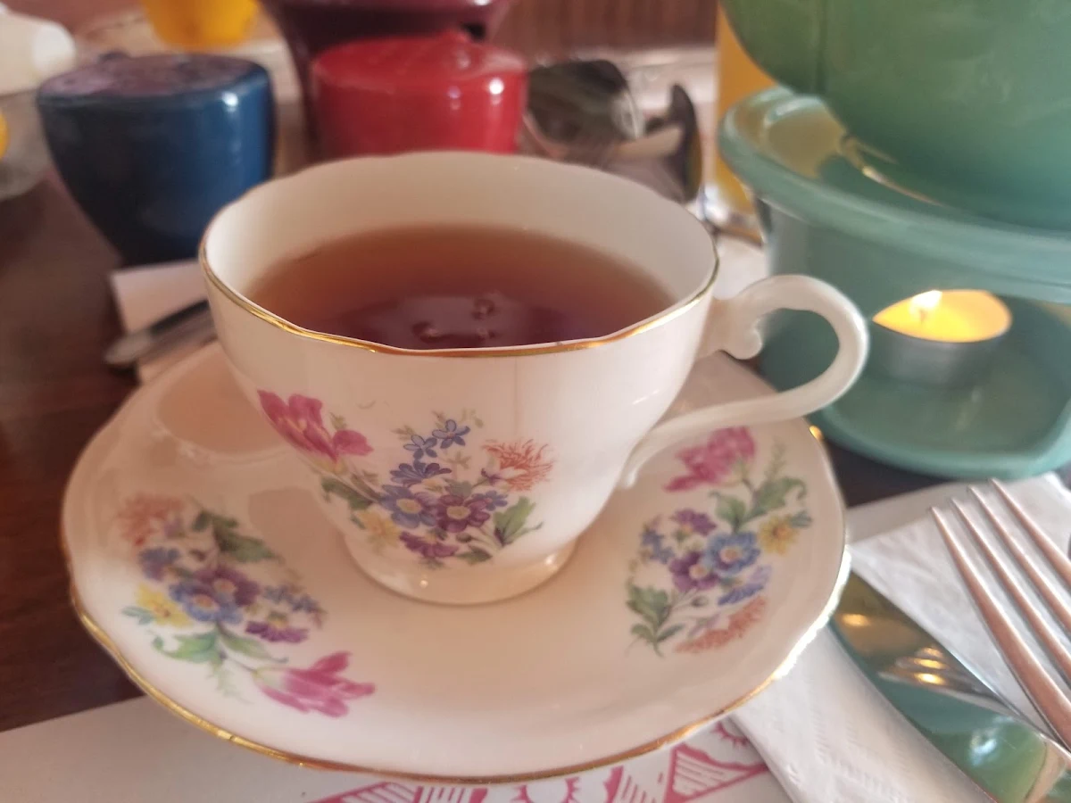 Breakfast Tea, Mifflin's Tea Room