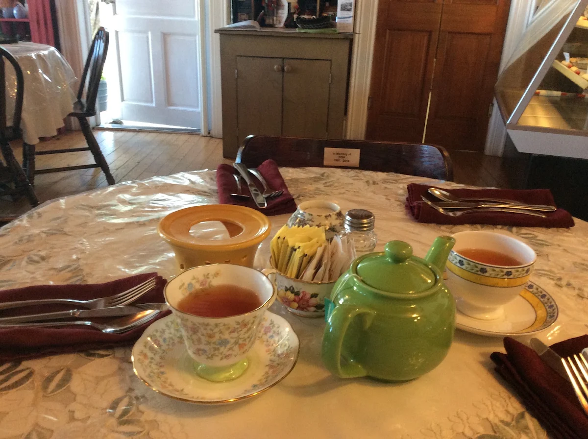 Herbal Tea, Mifflin's Tea Room