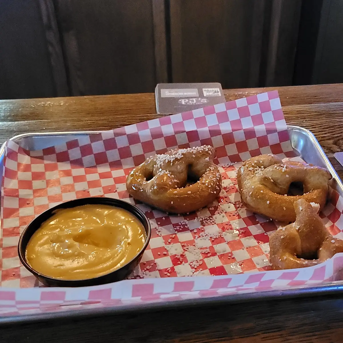 Pretzels & Beer Cheese Dip