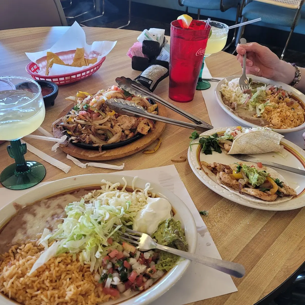 Chicken Fajitas for Two with Margaritas