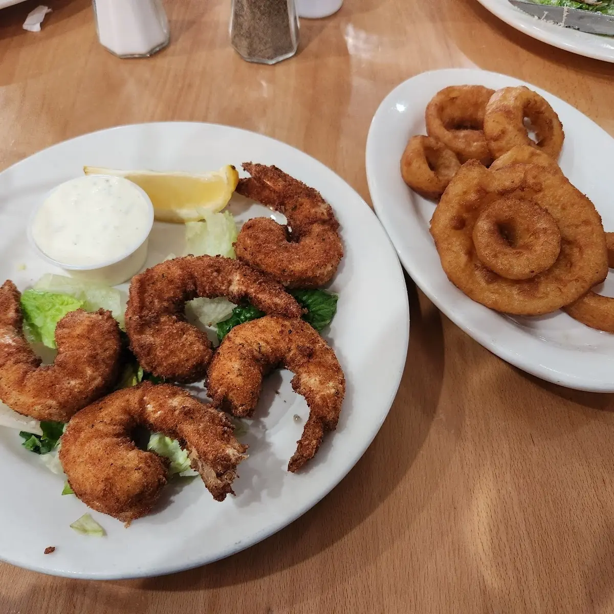 Fried Shrimp & Onion Rings