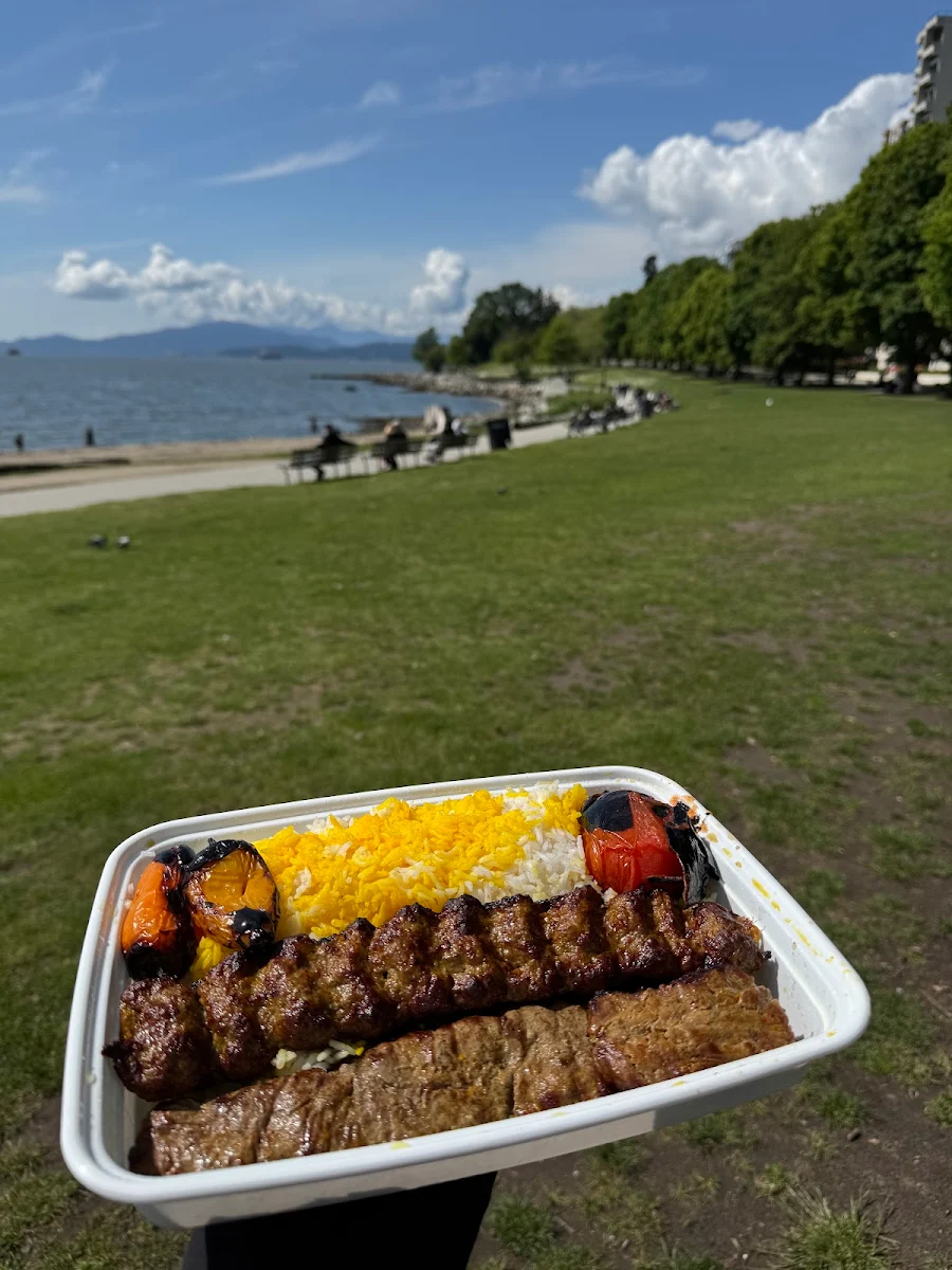 Diba Lunch Box Koobideh