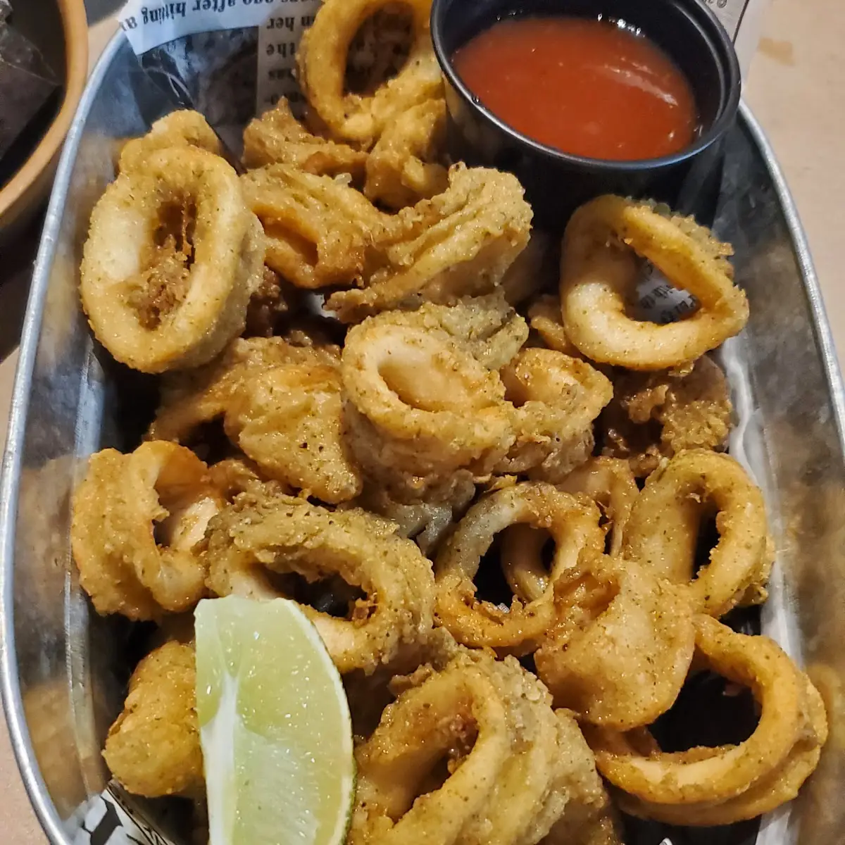 Crispy Calamari with Salsa Sauce