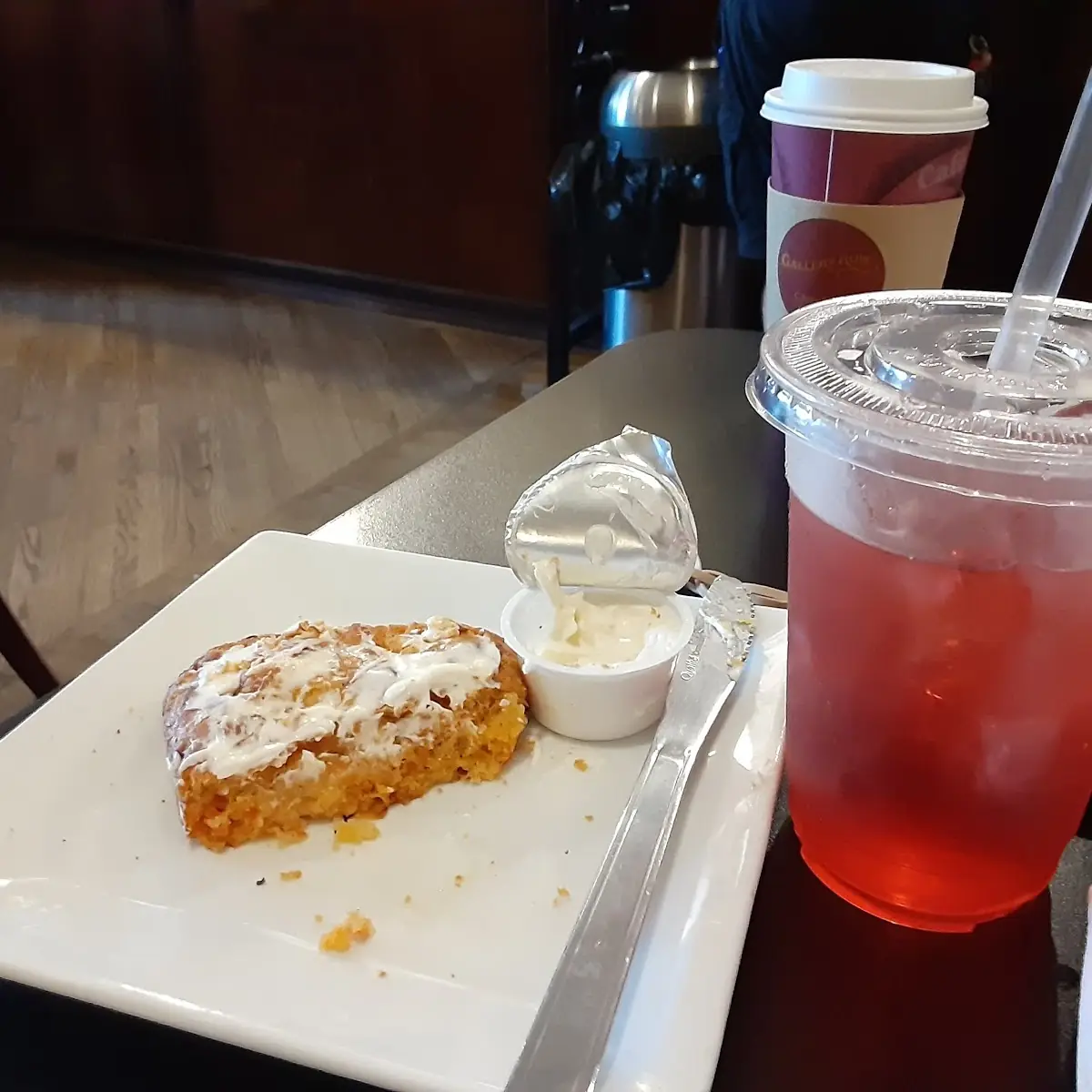 Pimento Cheese Scone and Raspberry Green Tea