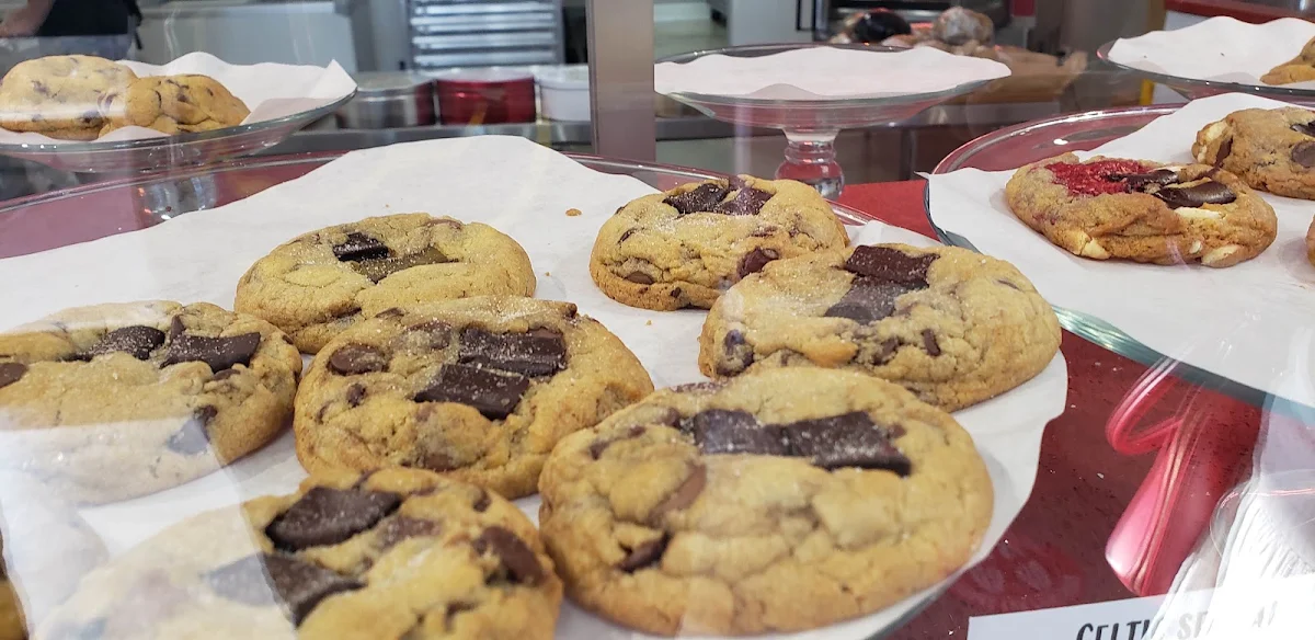 Chocolate Chip Cookie