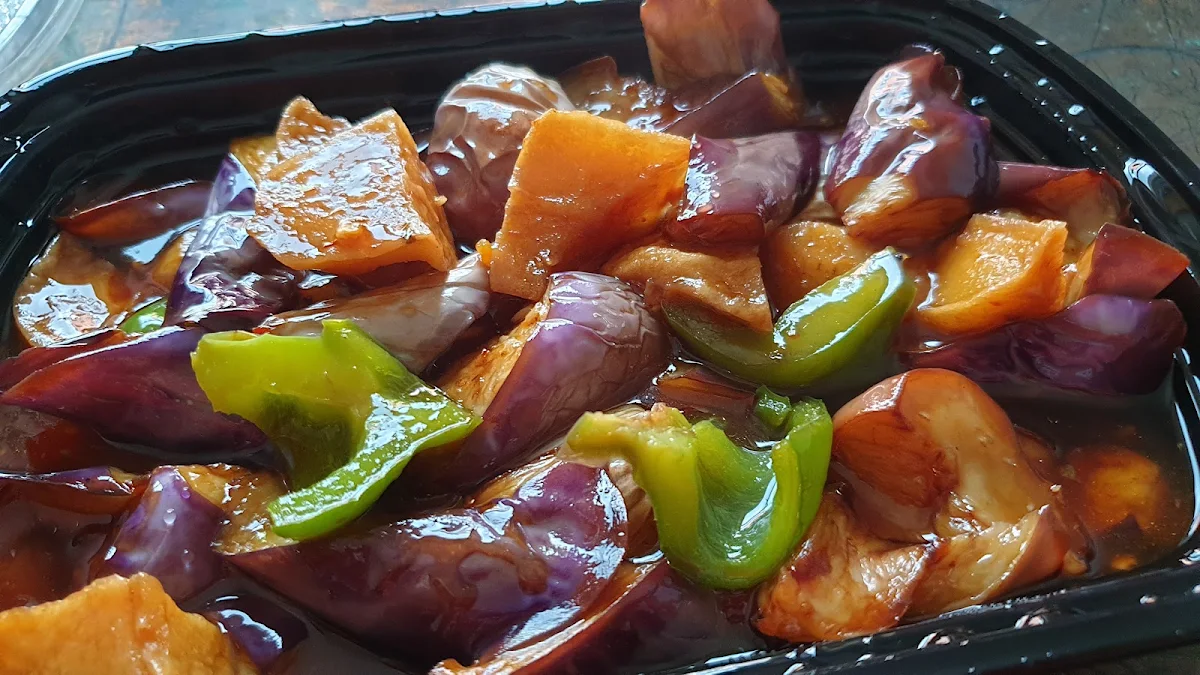 Eggplants Pepper and Potato, Mr. Gao